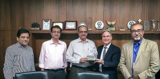 Bain Capital in talks to acquire Parksons Packaging? At a ceremony to mark the commissioning of the K&B Rapida 76, Dietmar Heyduck, Koenig & Bauer Sheetfed (2nd from right), honored Ramesh Kejriwal, Parksons Packaging (center). Also present: Aditya Surana from Koenig & Bauer sales partner Indo-Polygraph Machinery (left), Siddharth Kejriwal (2nd from left) and Subhasis Roy (right), both of Parksons Packaging Photo K&B