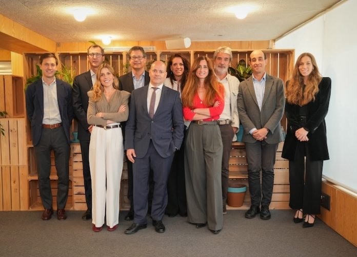 Ayuda en Acción, Indorama Ventures and IMG Group launch major recycling partnership to tackle waste crisis in Mali Ayuda en Acción, Indorama Ventures and IMG Group launch major recycling partnership to tackle waste crisis in Mali